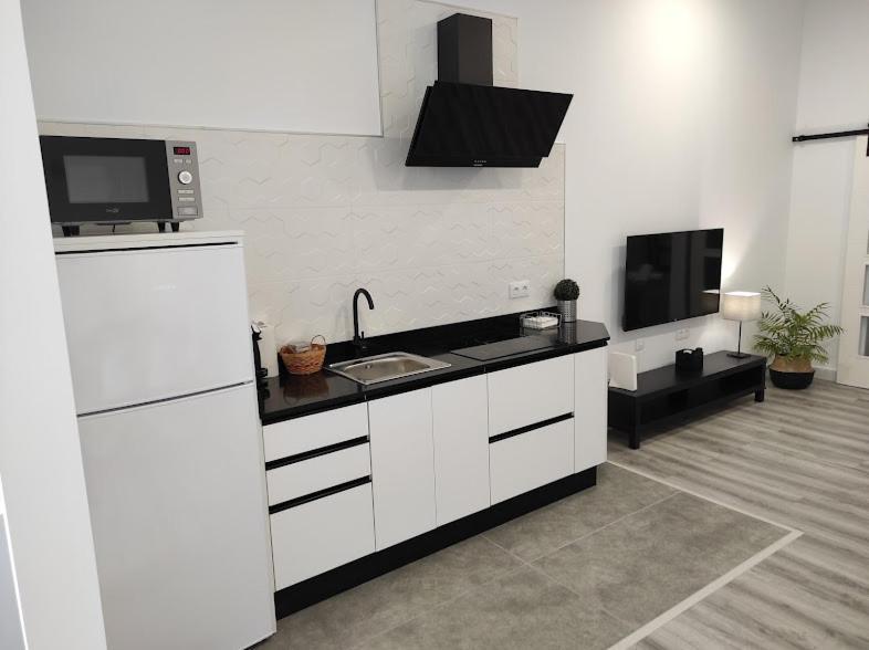 Apartamento Turistico Lyra 바에나 외부 사진