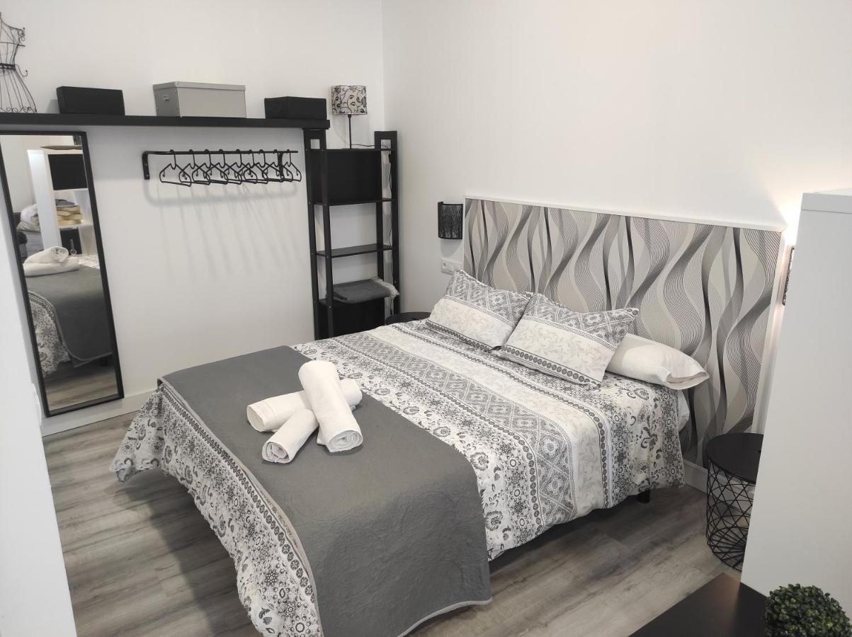 Apartamento Turistico Lyra 바에나 외부 사진